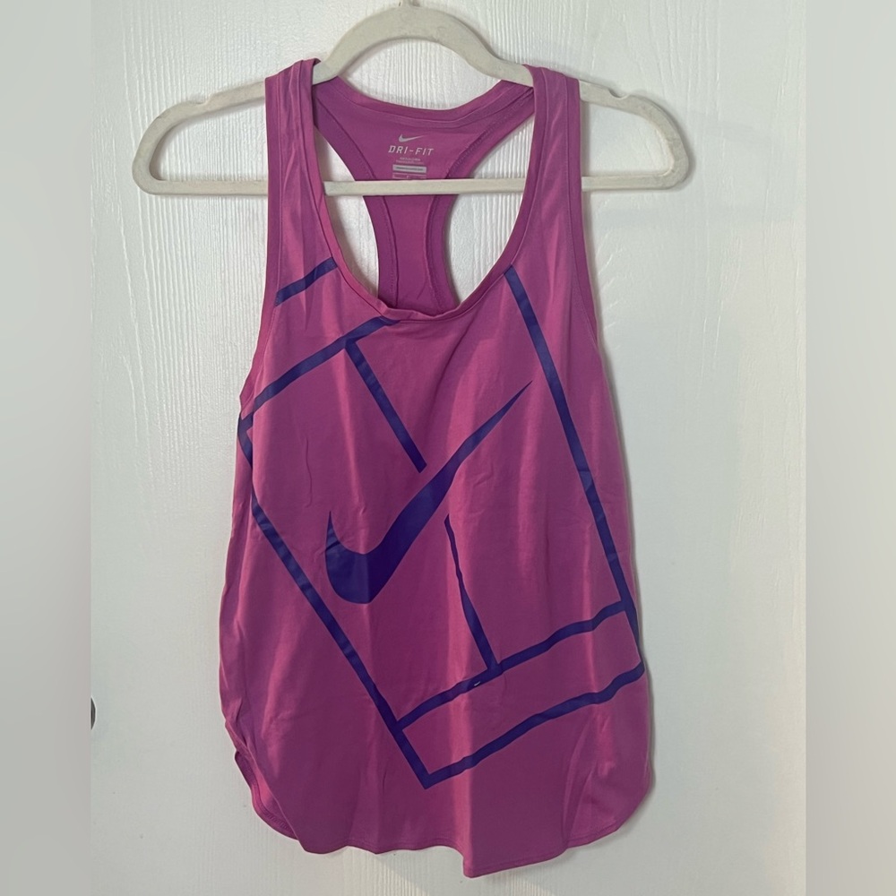 Nike Women's Vibrant Pink and Purple Tank Top